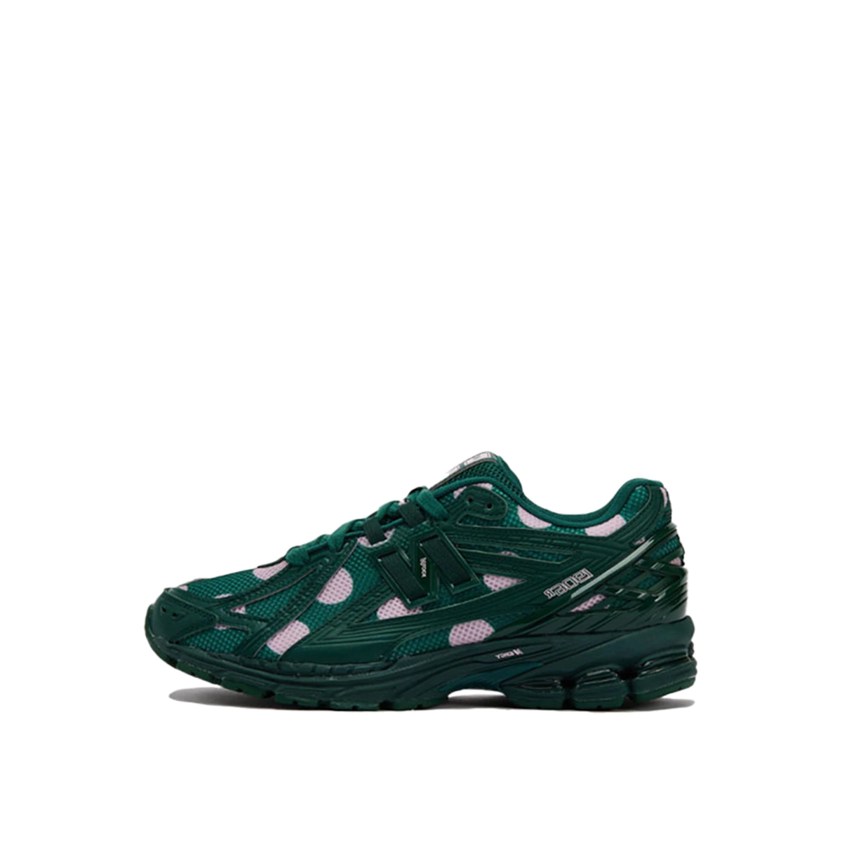 new-balance-1906r-polka-dot-green