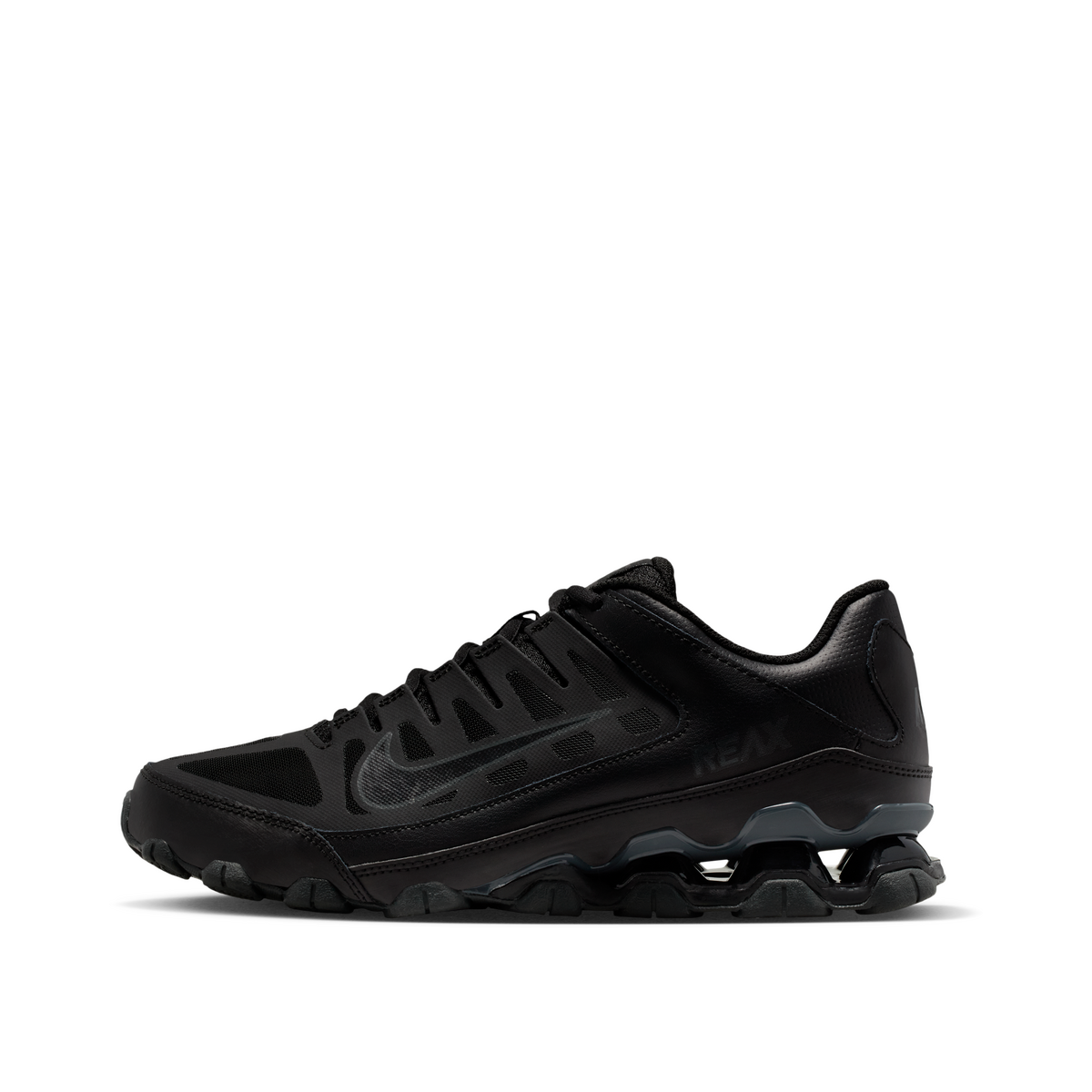 Nike Reax 8 TR "Black" | IO2400-008