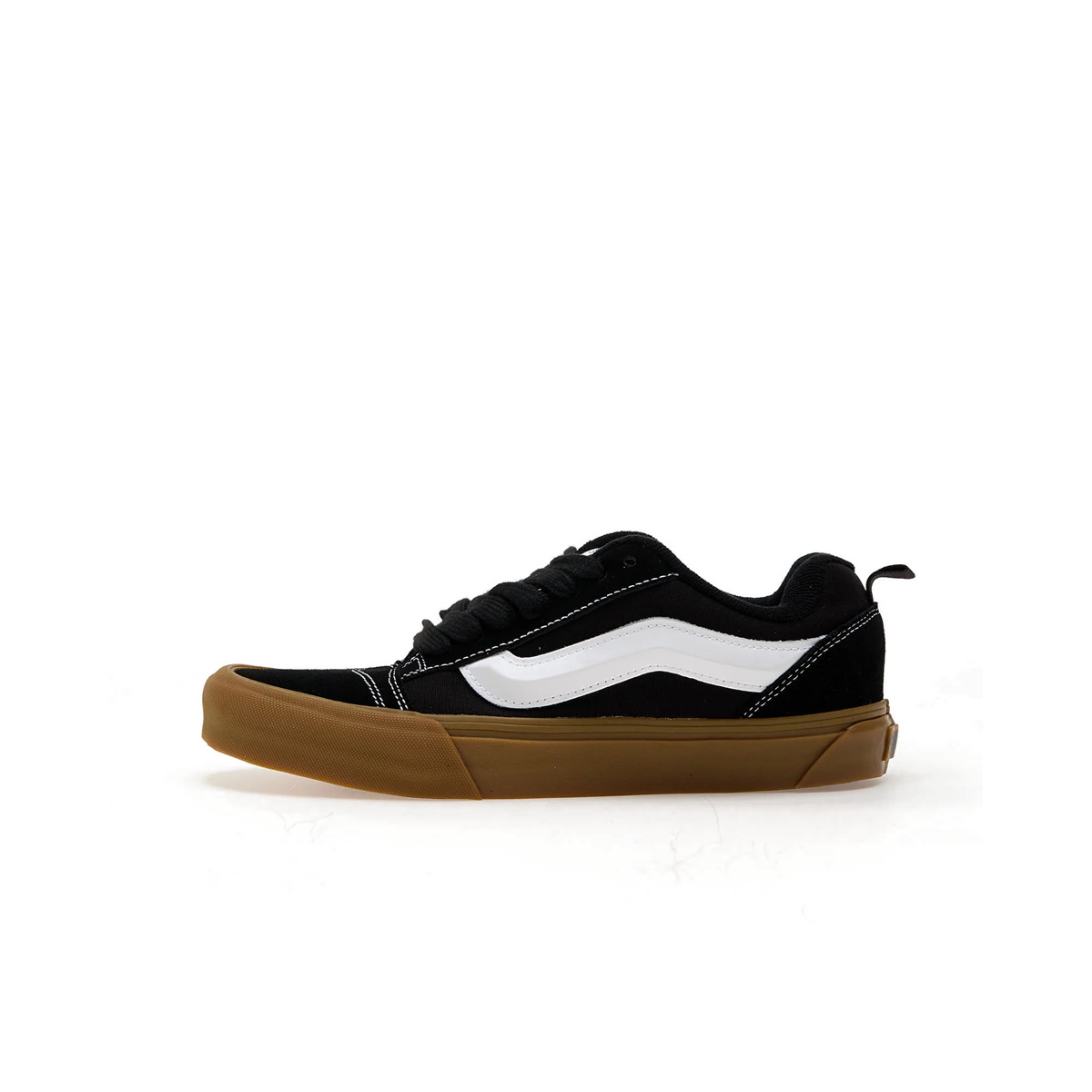 Vans Knu Skool "Black/Gum" | VN0009QCB9M1