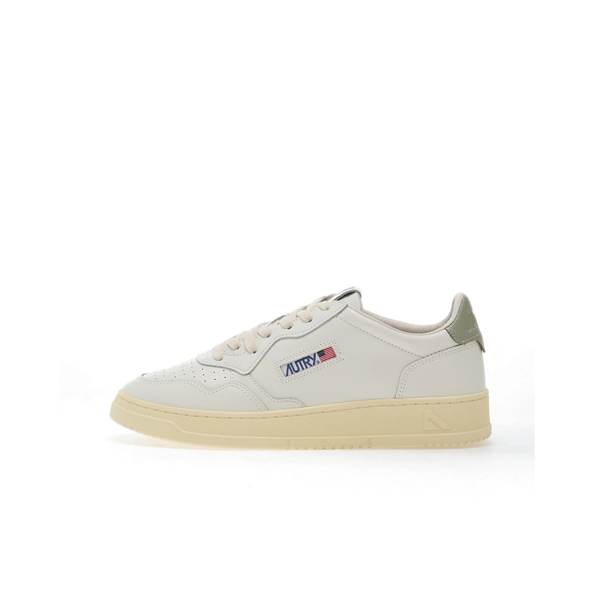 Autry Medalist Low "White / Sea Grass" | AULMLL11