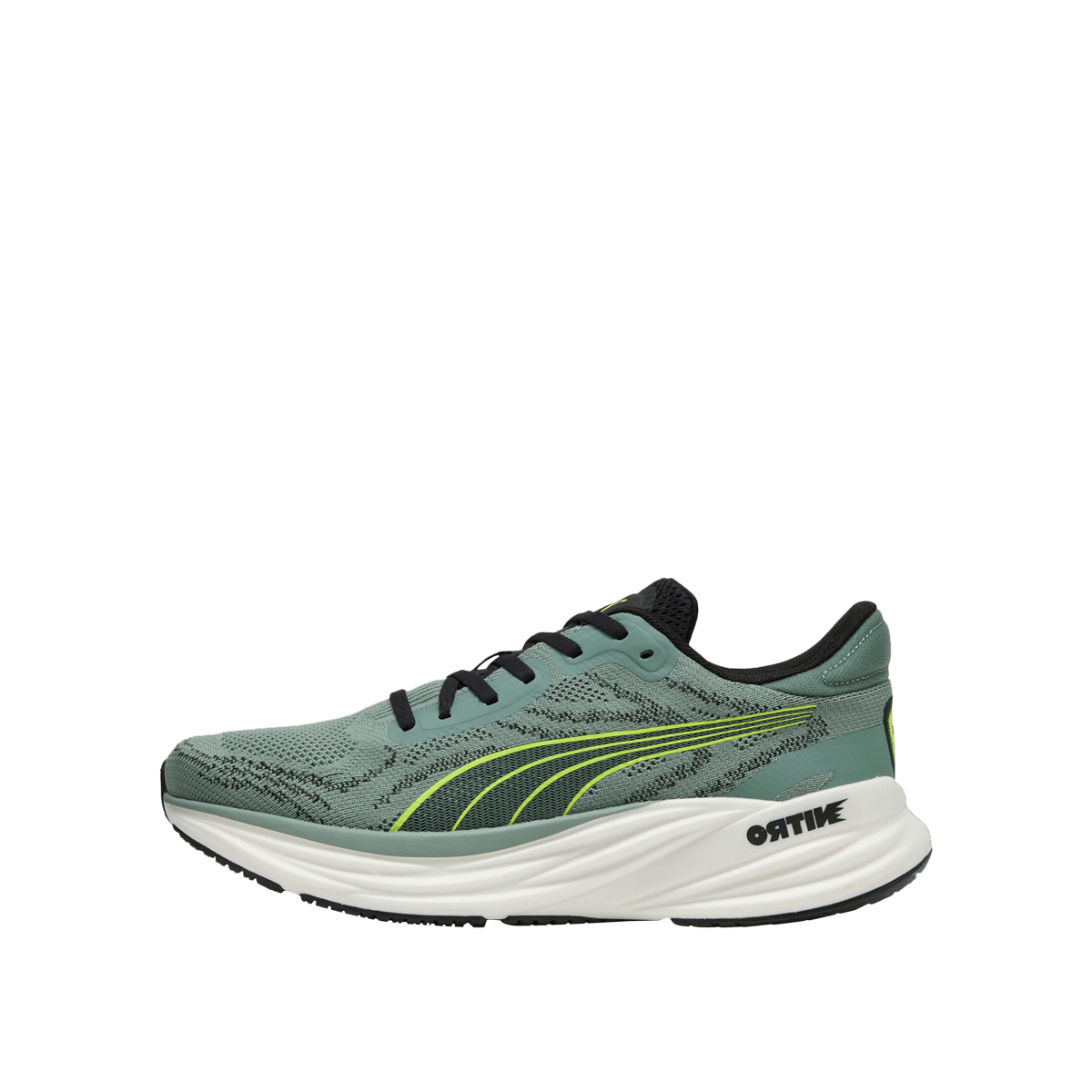 puma-magnify-nitro-2-376909-16