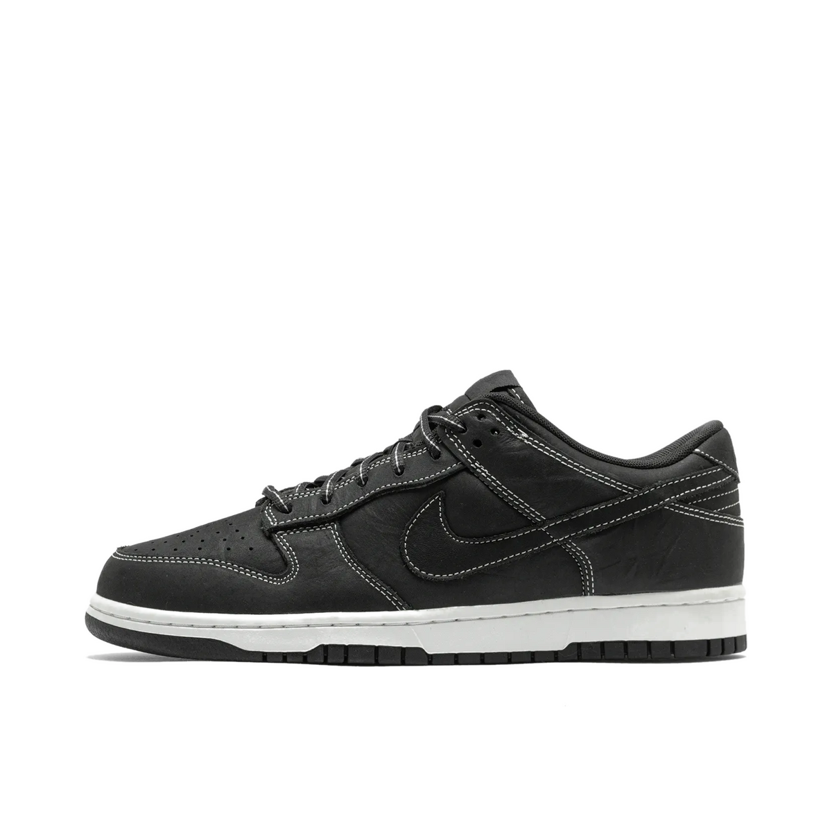 Nike Dunk Low QS "Off Noir/Summit White" | IO4550-001