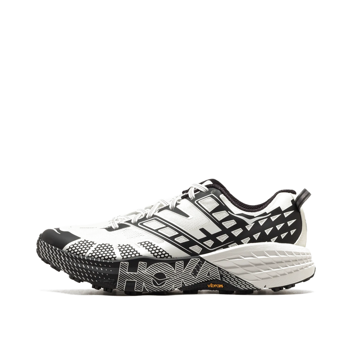 Hoka One One Speedgoat 2 "Black/Frost" | 1162710BKFR