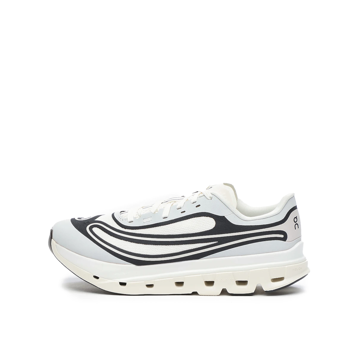 on-cloudflow-5-ad-ivoryblack-3wf30440791