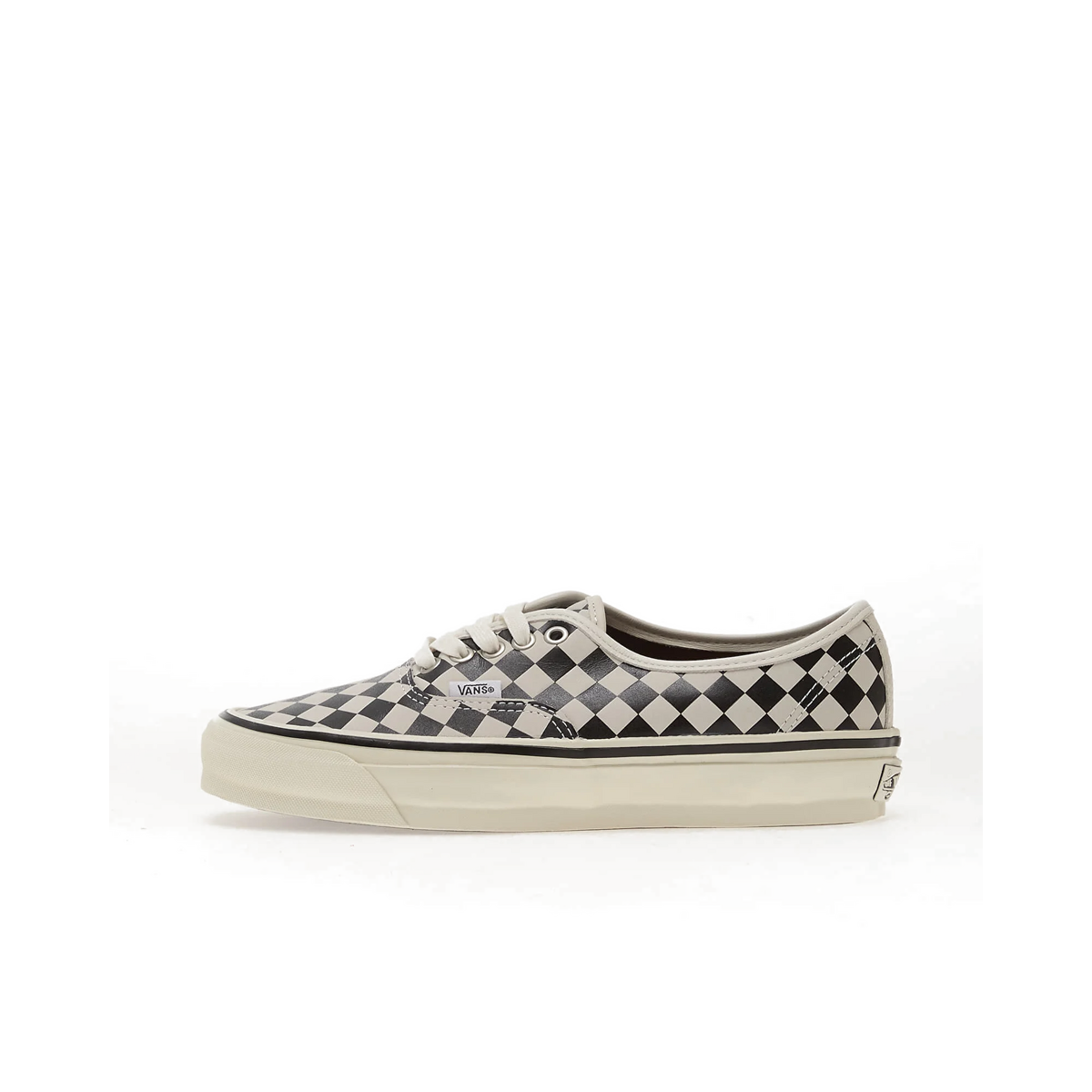 vans-authentic-lx-diamond-check-blackwhite-vn000d9nba21