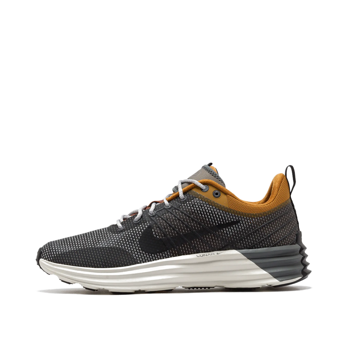 nike-lunar-roam-se-prm-bruin-fz8116-200