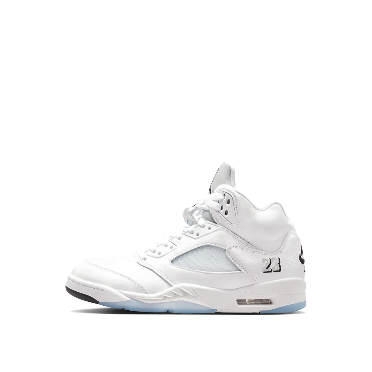 Air Jordan 5 Retro OG "White Metallic" | THE2026AIRJORDAN5WHITEMETALLICARRIVESWITHUPDATESTHATSPEAKDIRECTLYTOLONGTIMELOYALISTSOFTHESILHOUETTE
