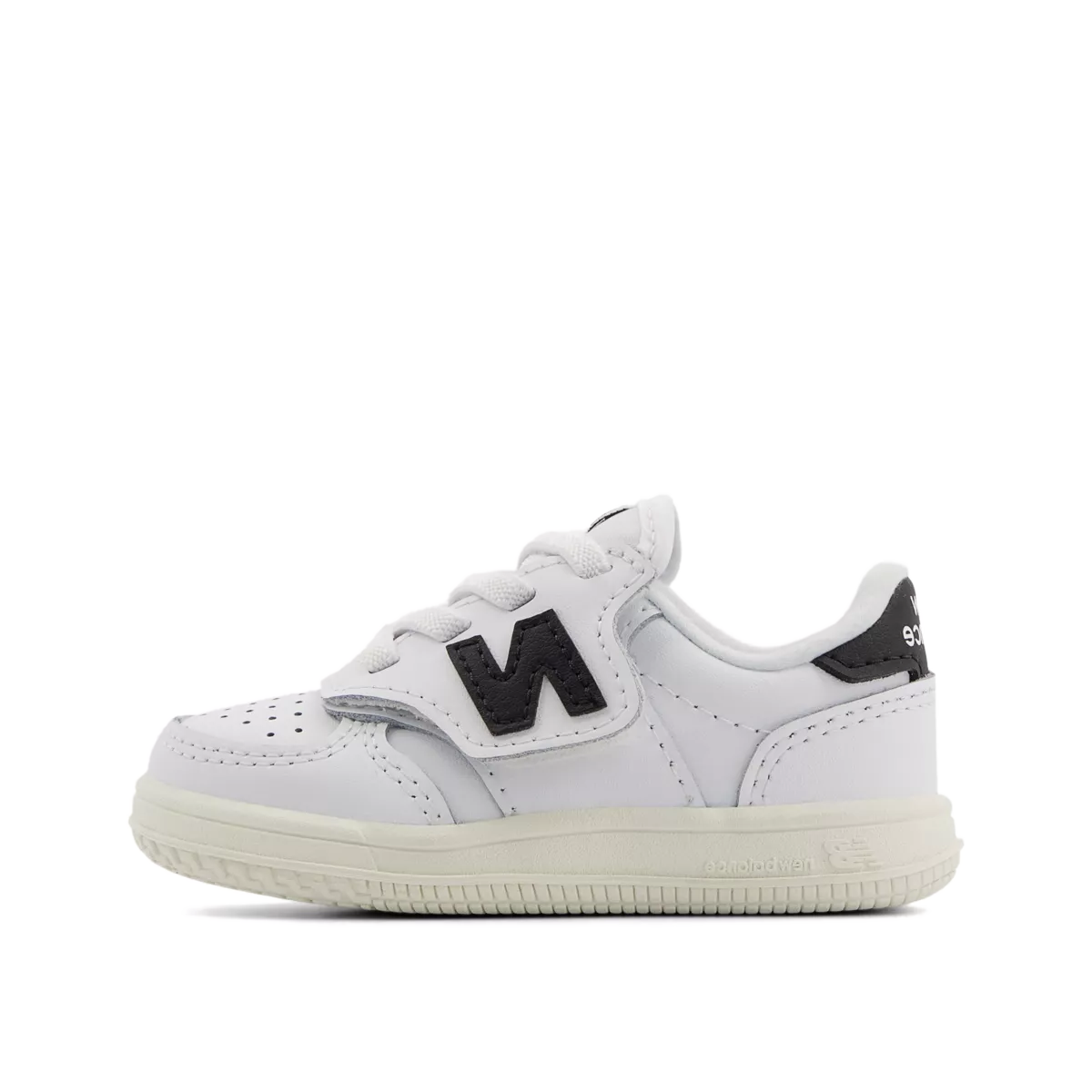 new-balance-t500-kids-blackwhite-iht500ca