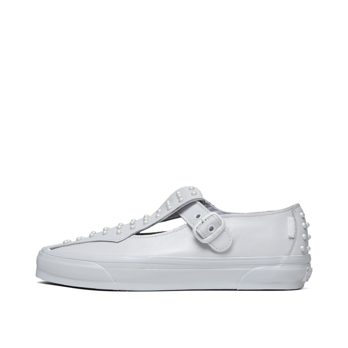 vans-premium-mary-jane-white-vn000d8zcja