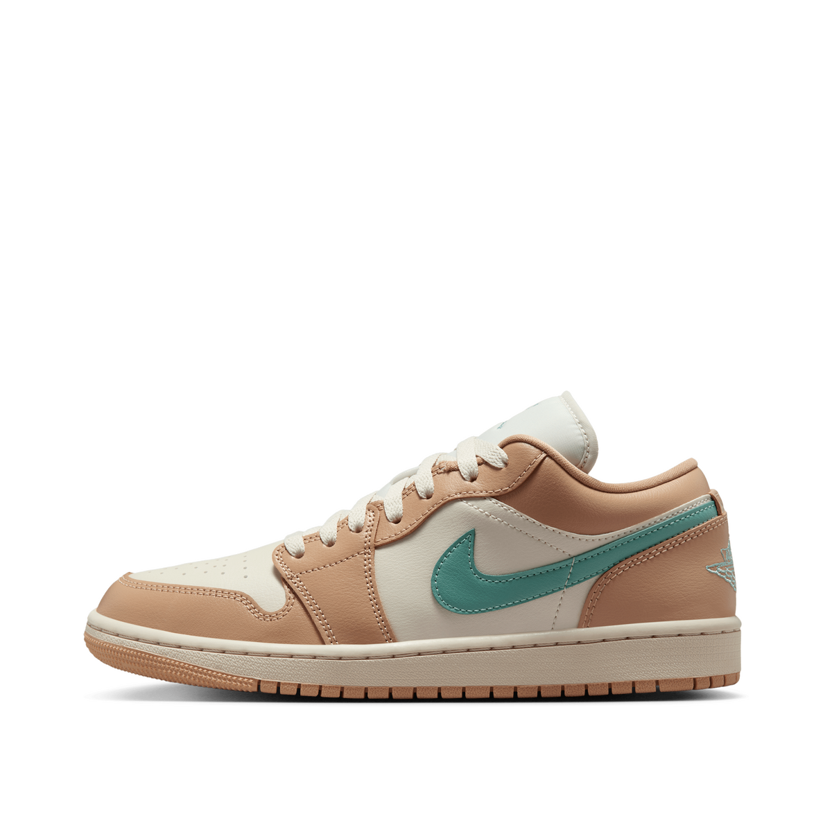 air-jordan-1-low-wmns-brown-dc0774-130