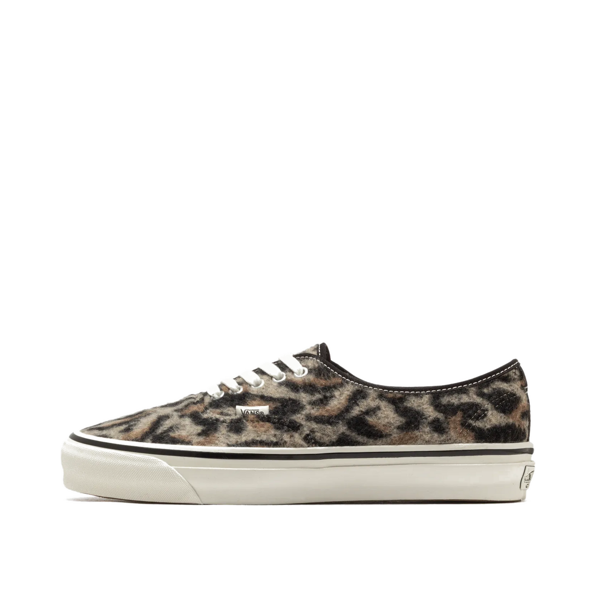 vans-lx-authentic-44-leopardblackwhite-vn000ebnys81