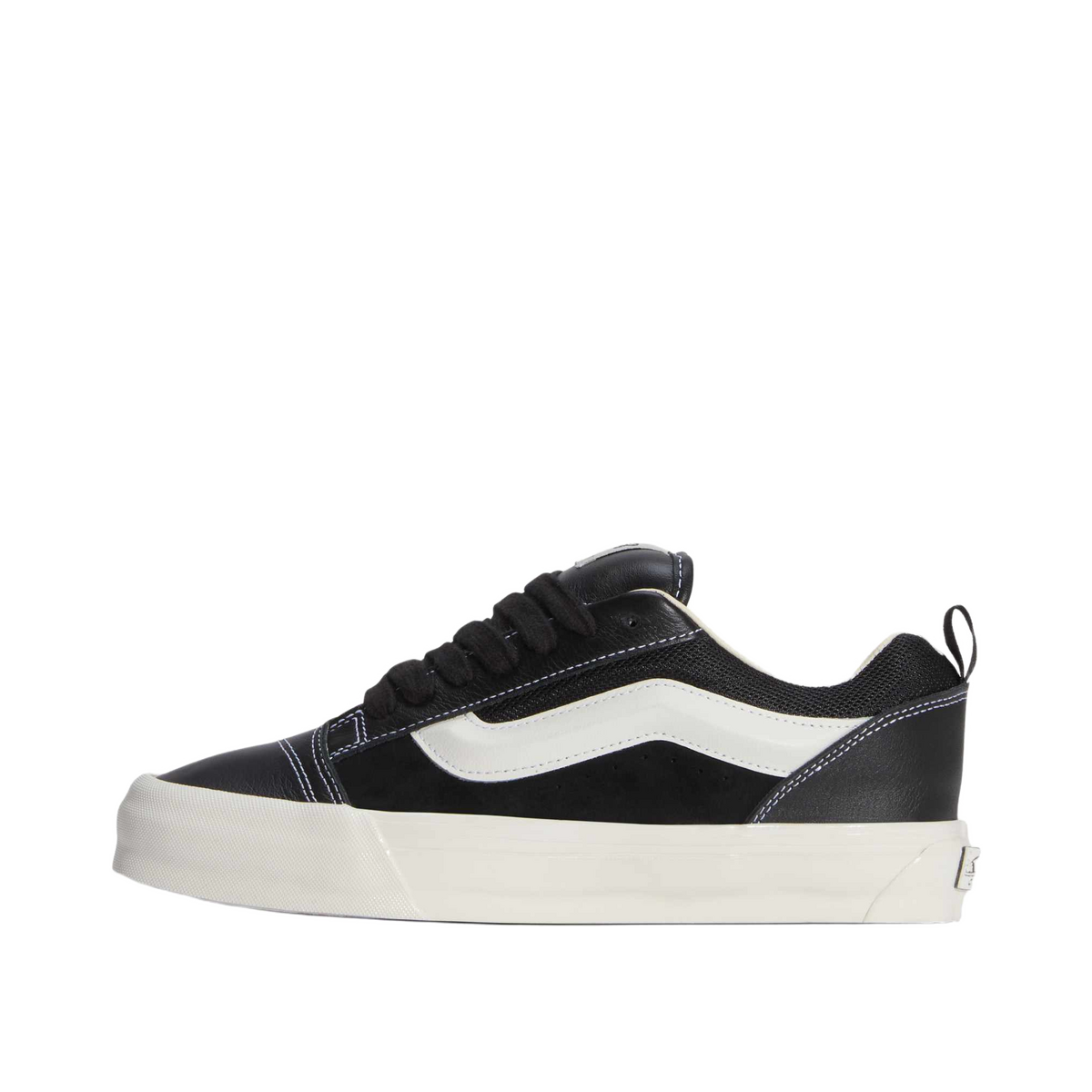 vans-premium-knu-skool-black-vn000eb5bla