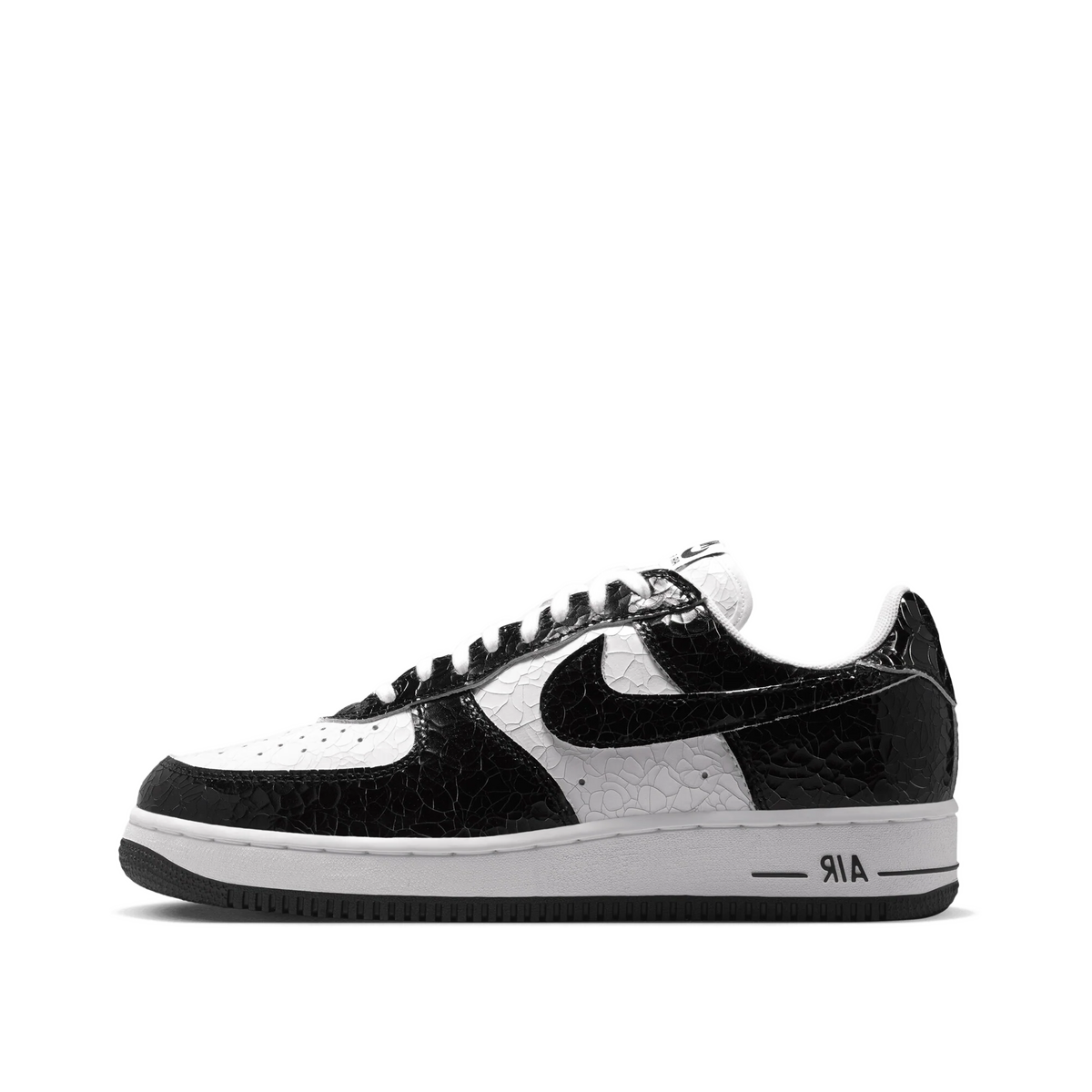 Nike Air Force 1 '01 Cracked Patent Leather "Black/White" | JA0248-001