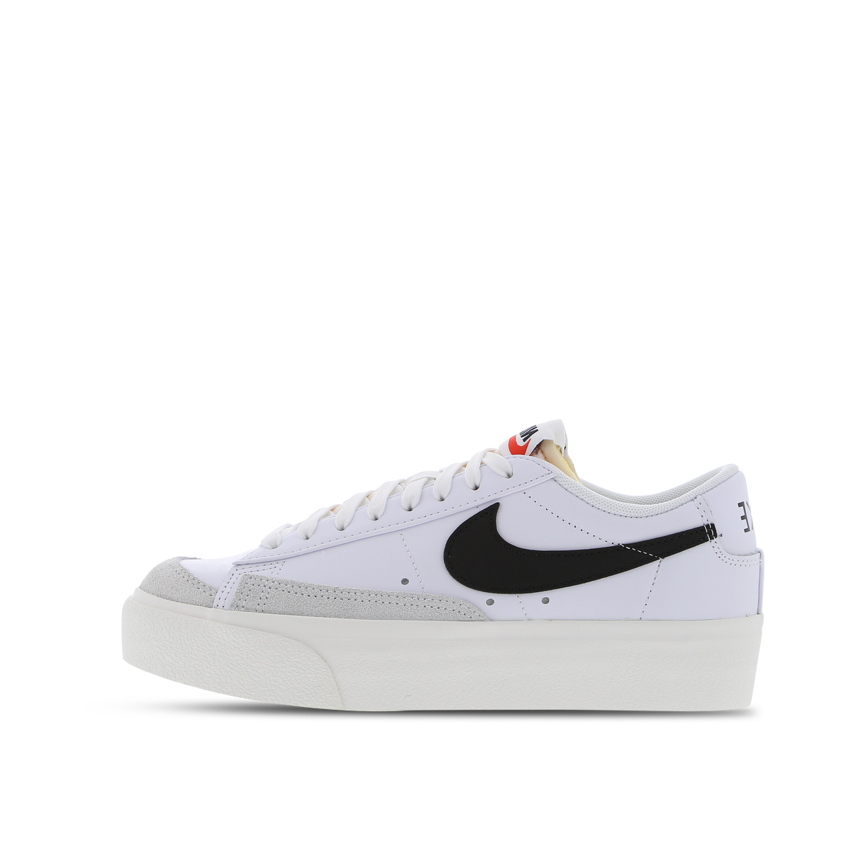 nike-wmns-blazer-low-platform-whiteblack-dj0292-101