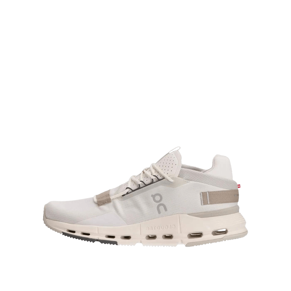 On Cloudnova 2 "Ice/Sand" | 3ME30212053