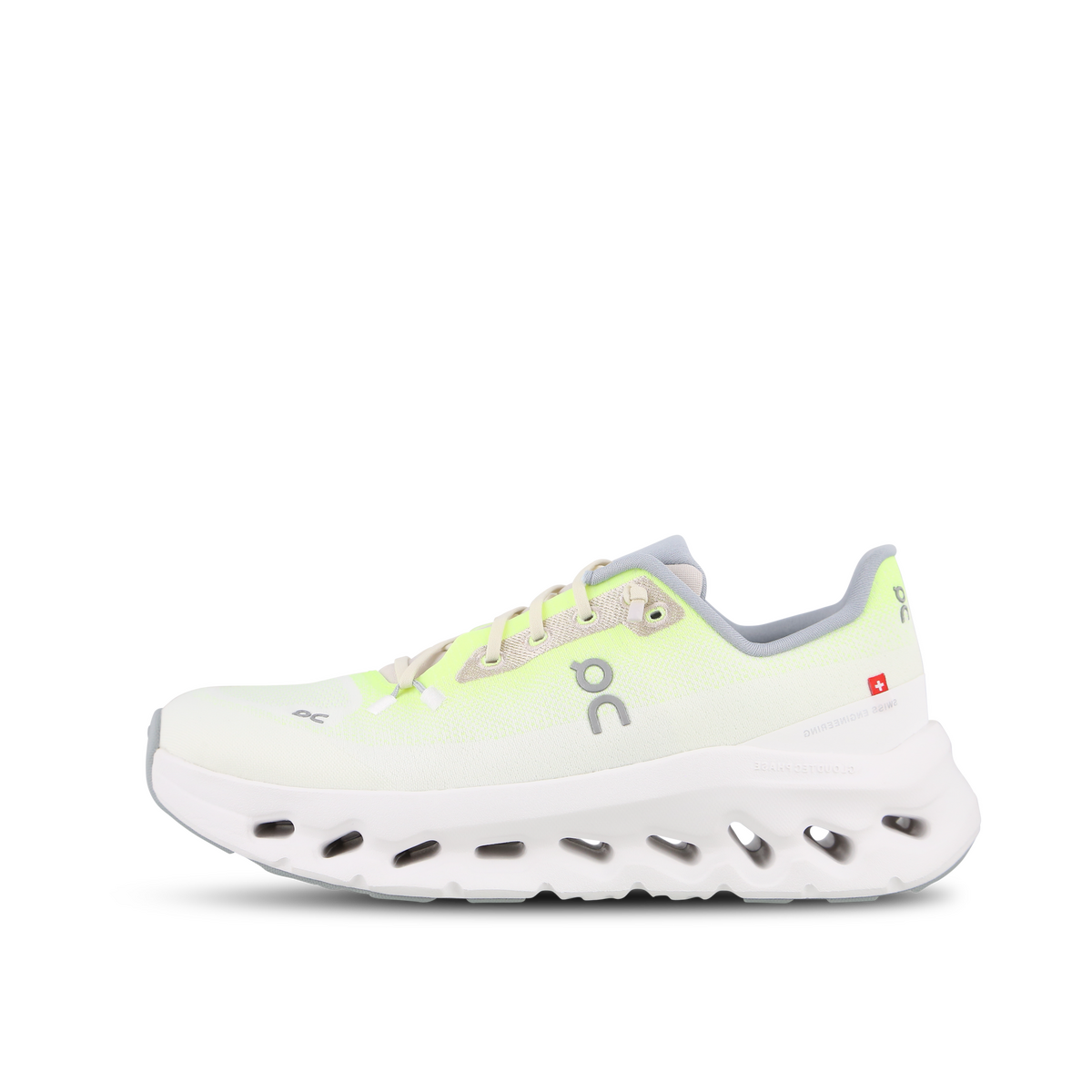 on-cloudtilt-white-3we10052348