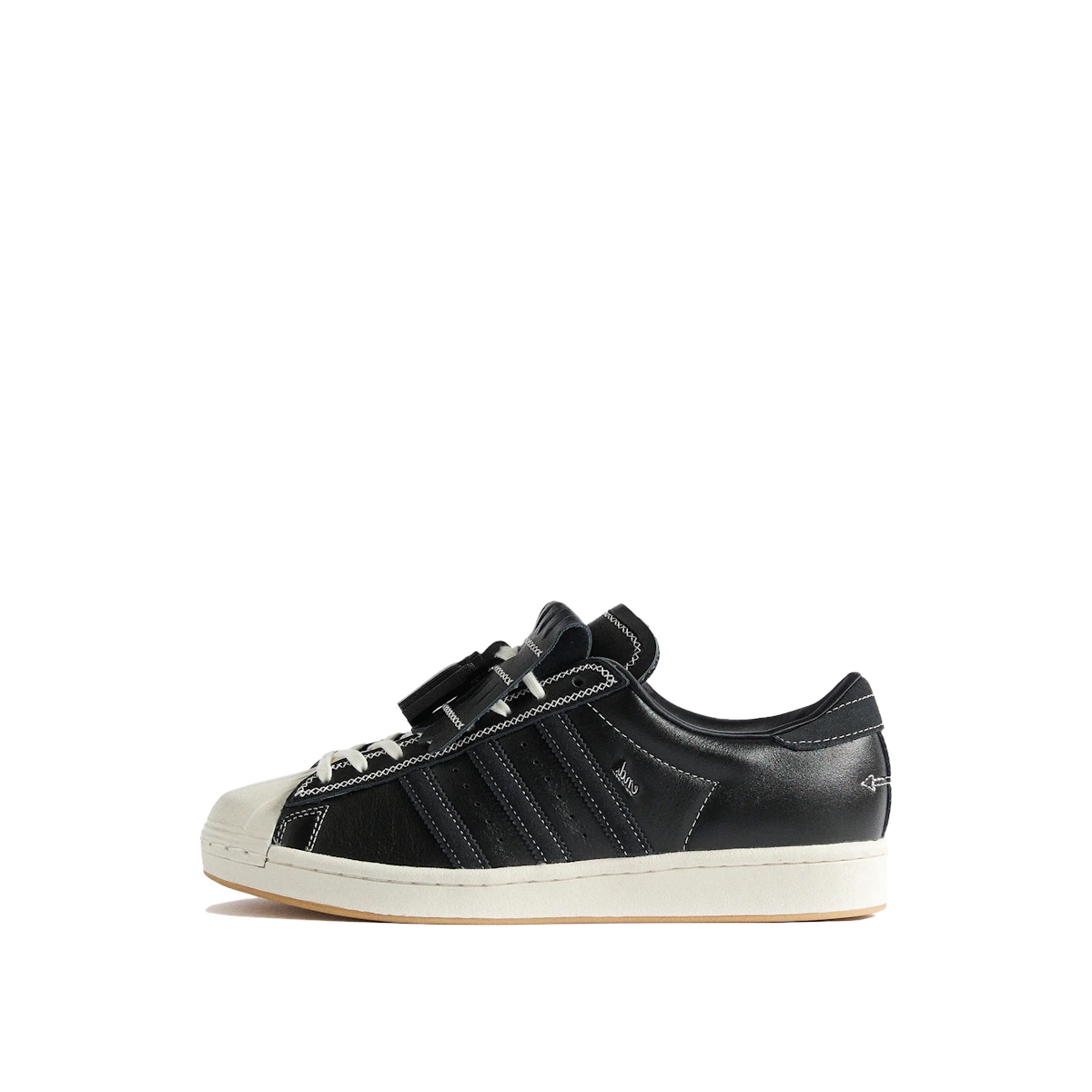 end-x-adidas-superstar-vintage-tying-the-knot-jr0518