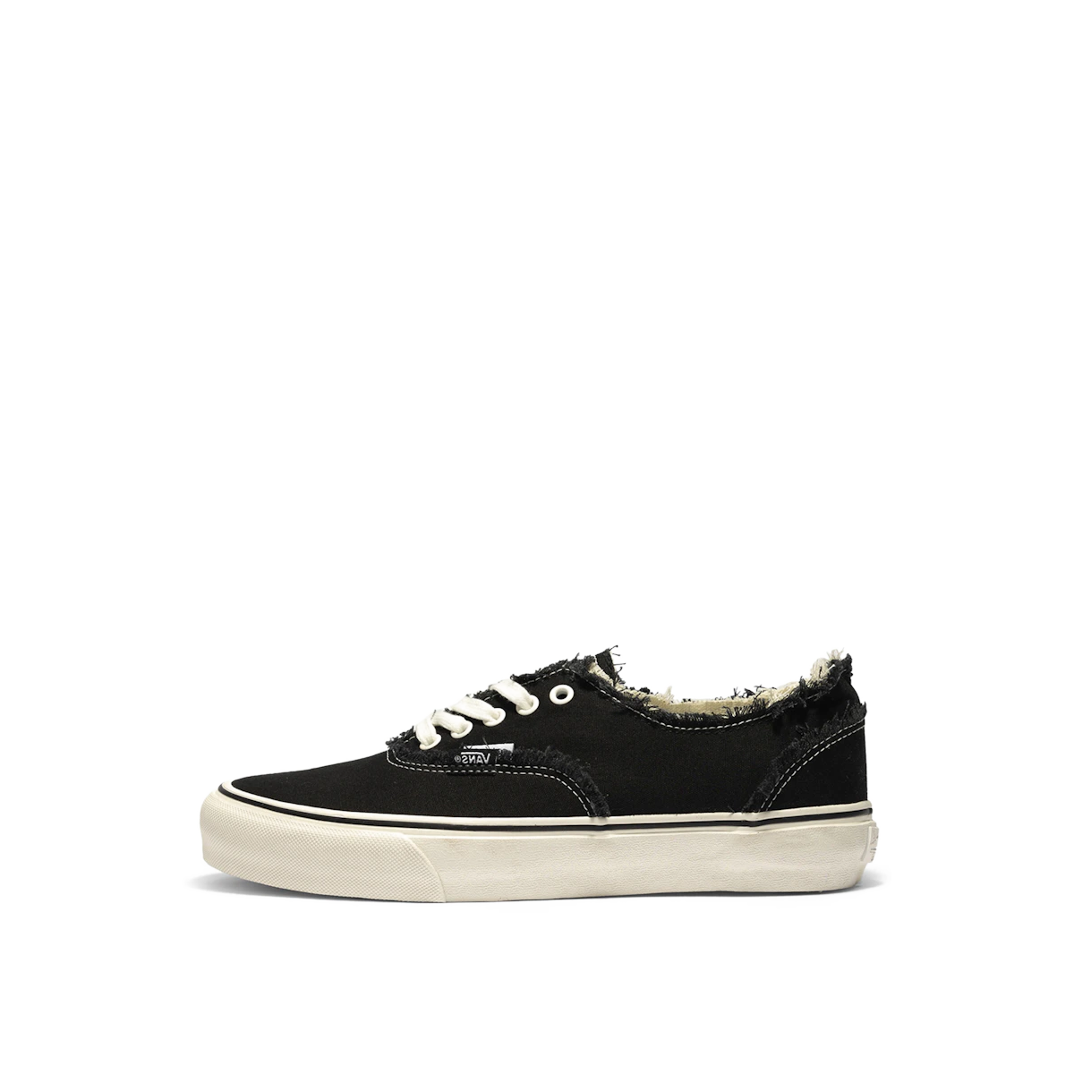 vans-vault-og-authentic-lx-blackwhite-vn000cb8bmw