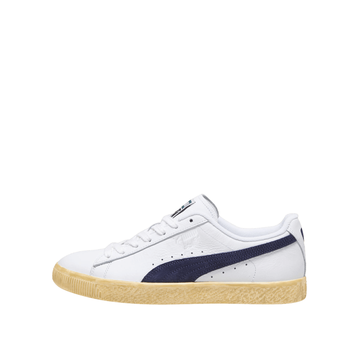 puma-clyde-vintage-whiteblue-394687-01