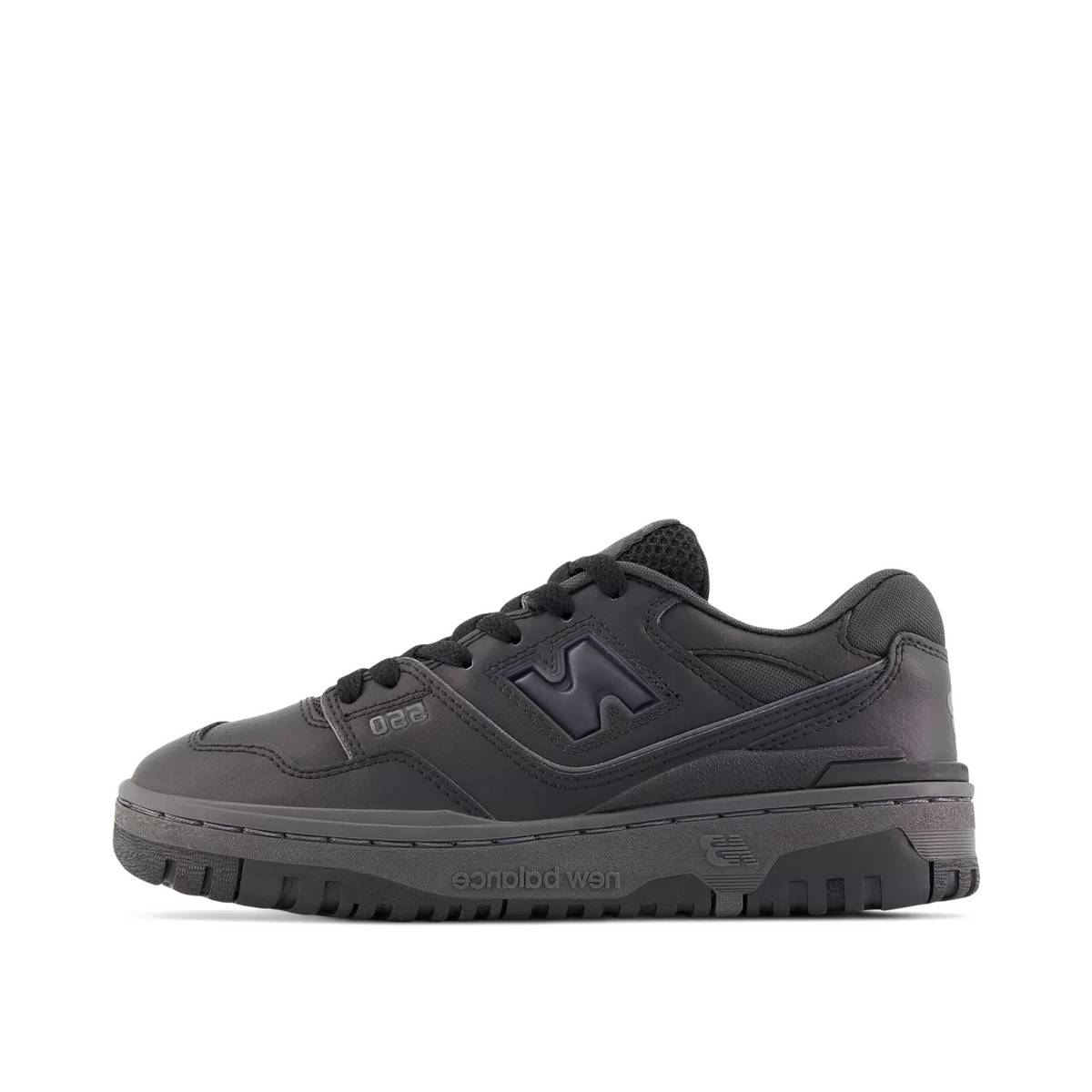 new-balance-550-triple-black-gs-gsb550bb