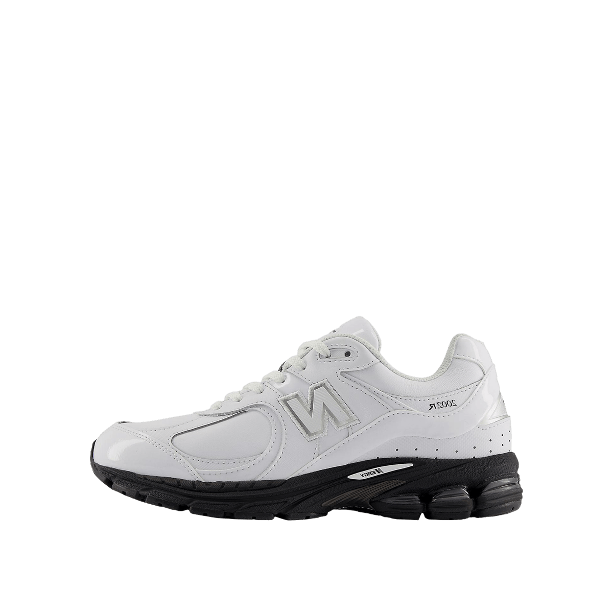 new-balance-2002r-blackwhite-u2002re