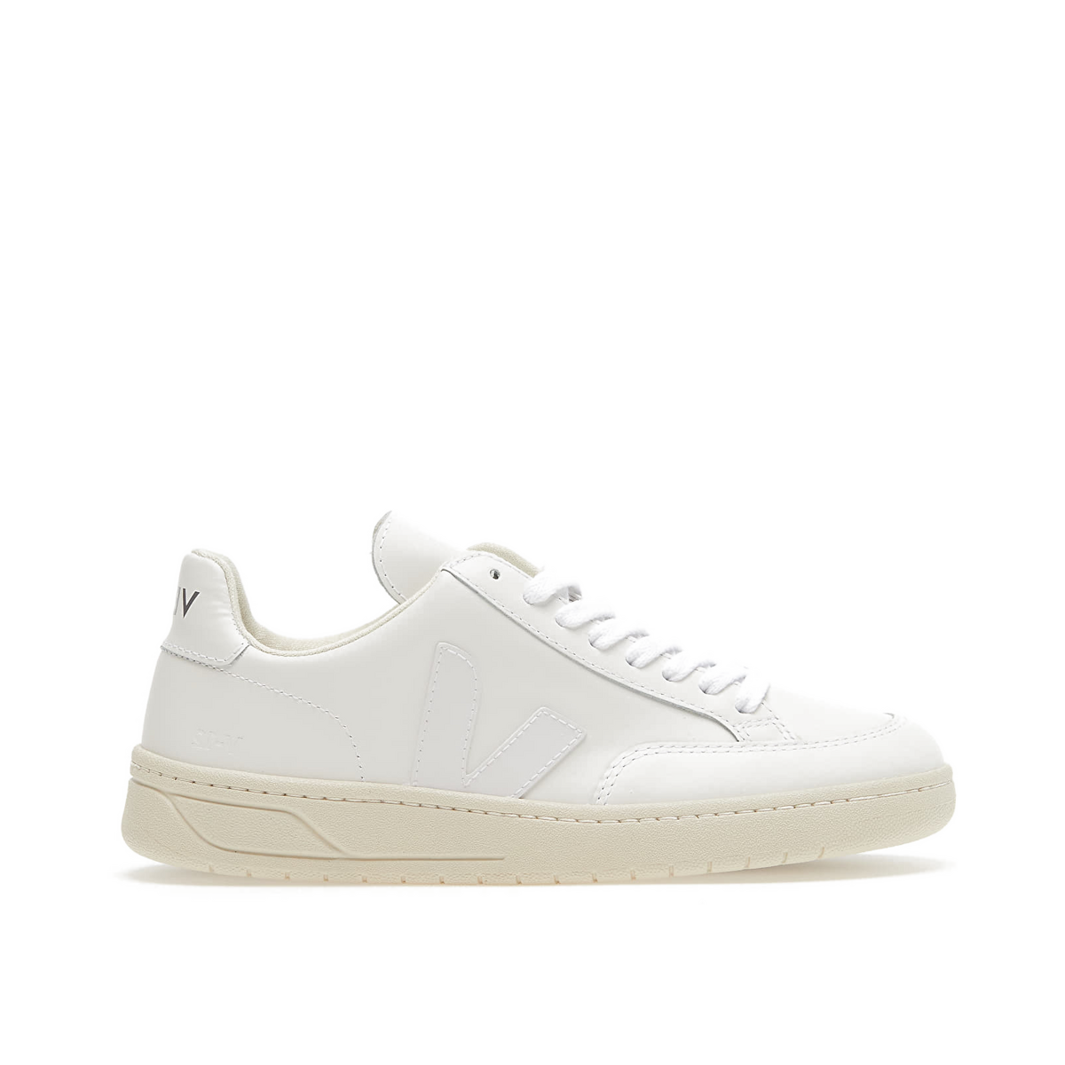 veja-v-12-leather-wmns-extra-white-xd0202297a