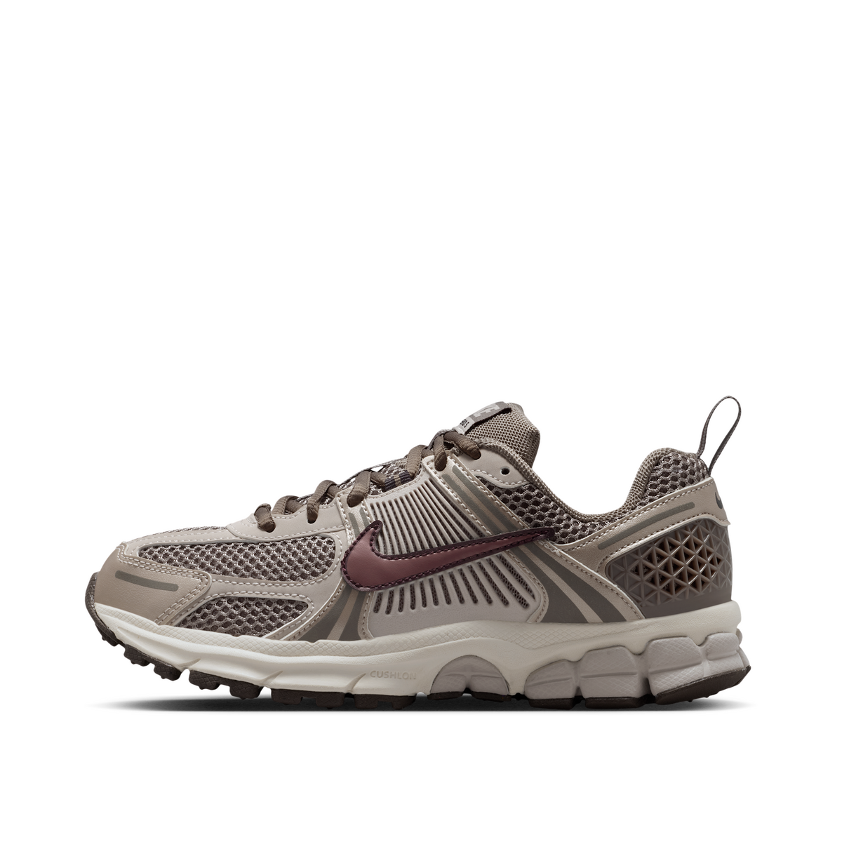 nike-vomero-5-brownreflective-accents-hf6998-200