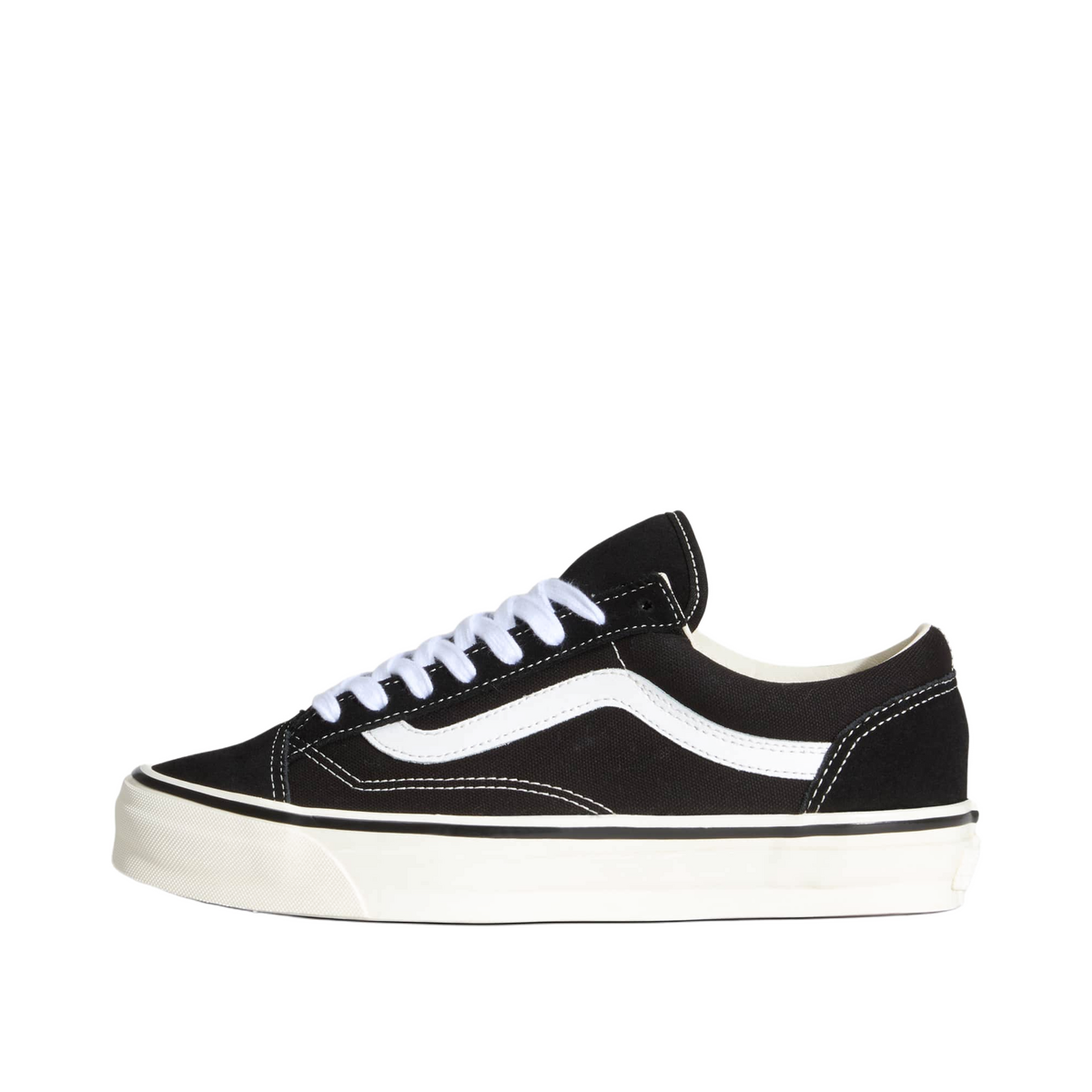vans-premium-old-skool-black-vn000e8vbpt