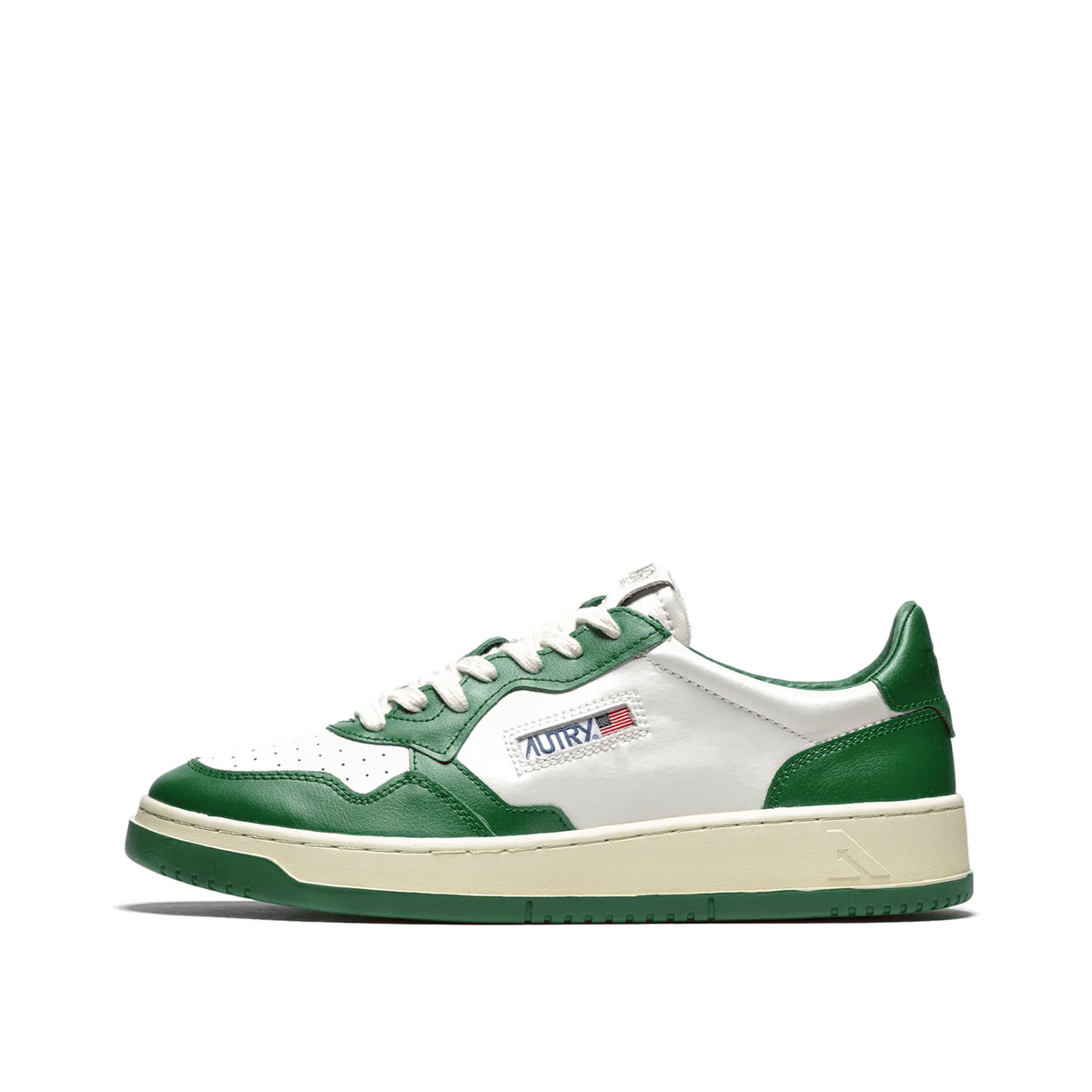 autry-medalist-low-whitegreen-aulmwb03