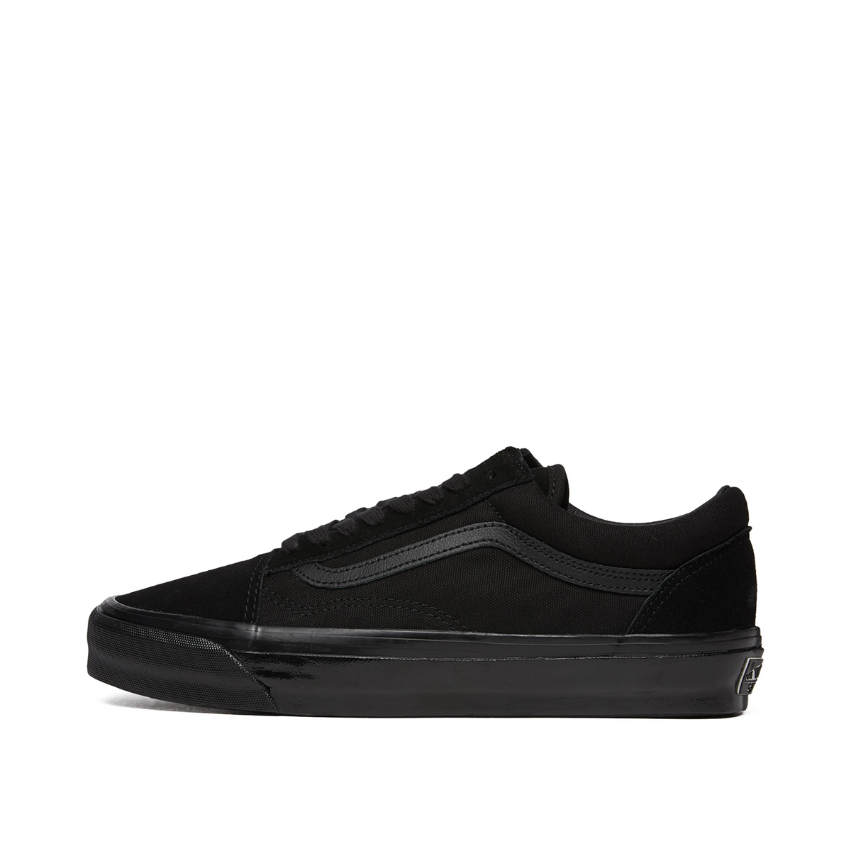 vans-old-skool-premium-black-vn000cxtbka
