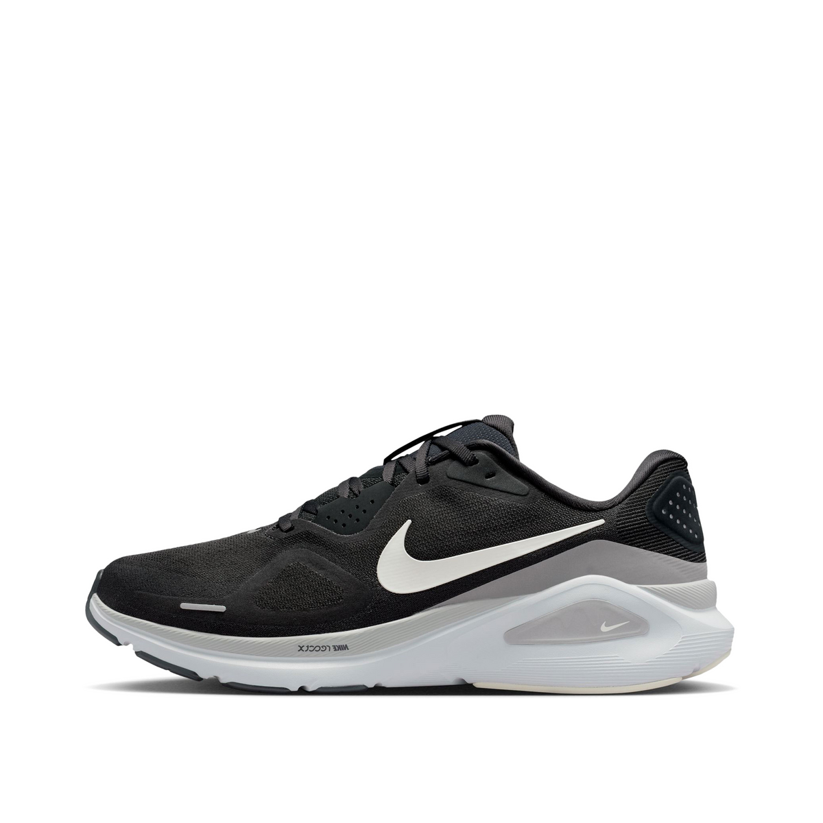 Nike Structure26, maat 39