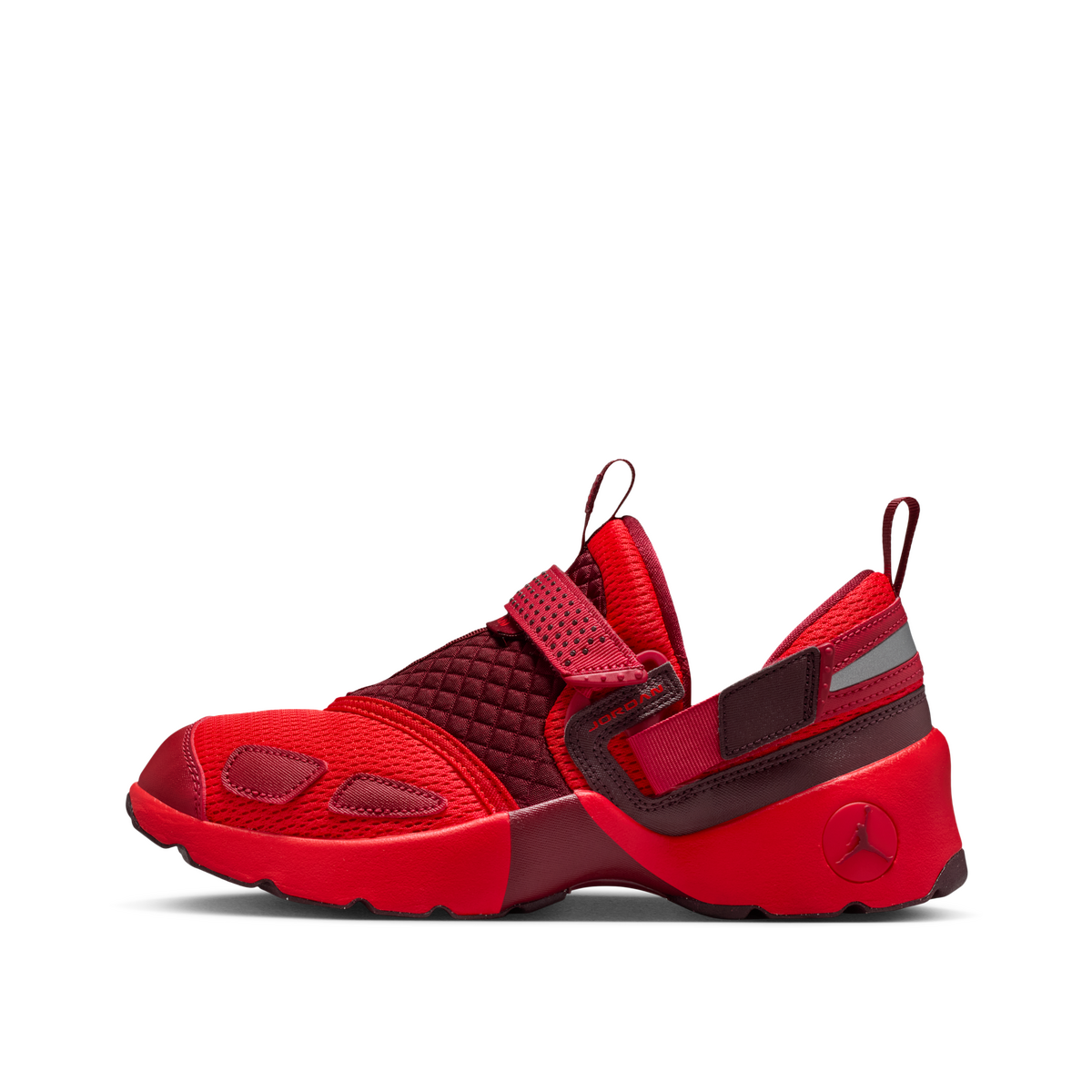 Jordan Trunner LX "Red" | HQ2164-601