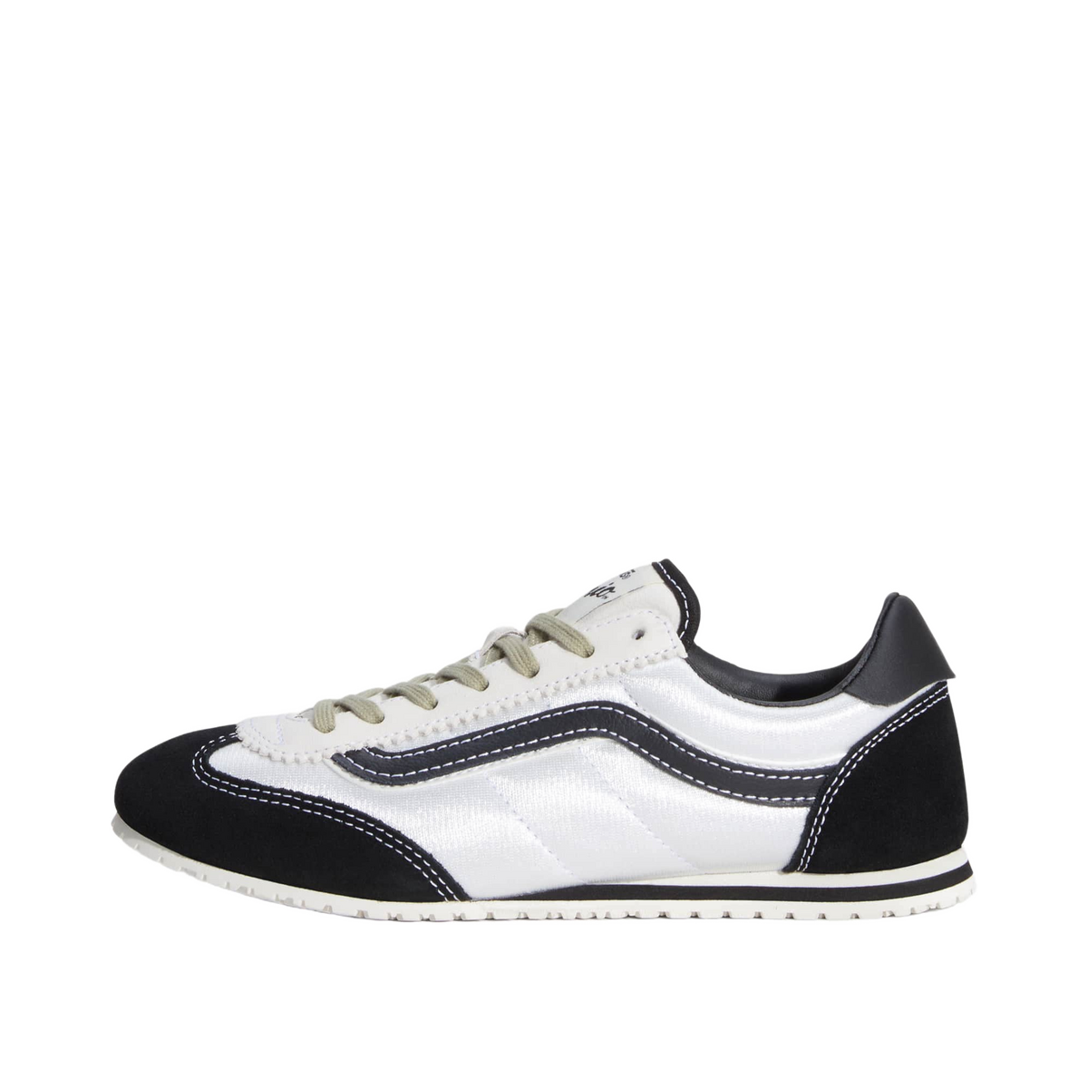 vans-super-low-pro-black-vn000d83ias