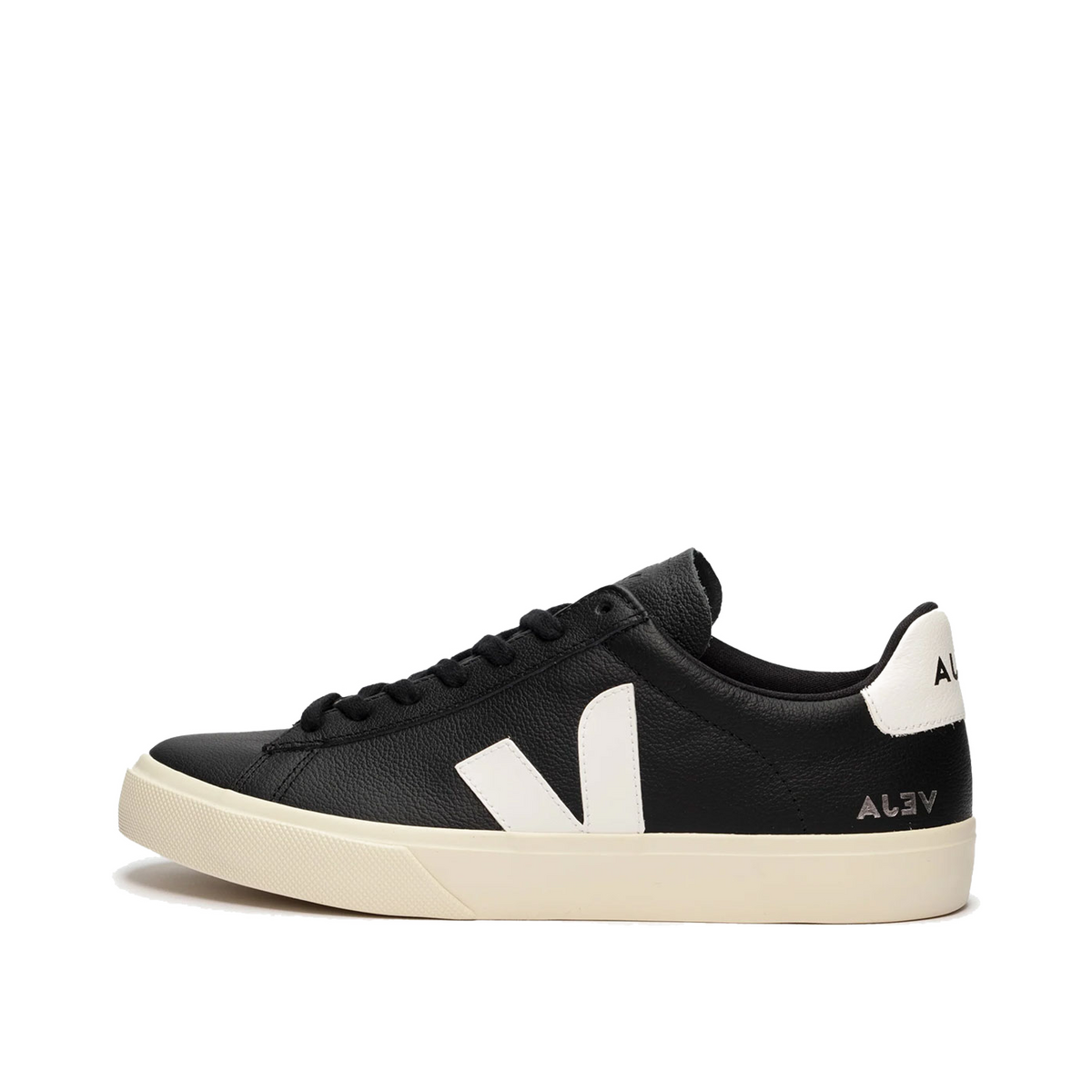 veja-campo-chromefree-leather-blackwhite-cp0501215a