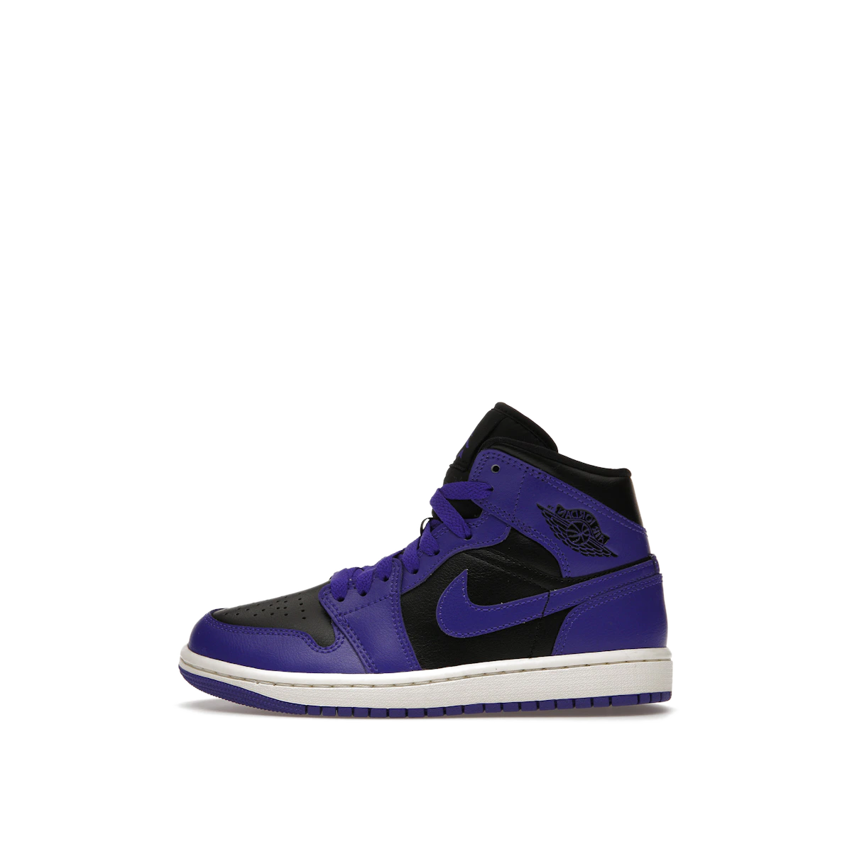 air-jordan-1-mid-wmns-black-bq6472-051