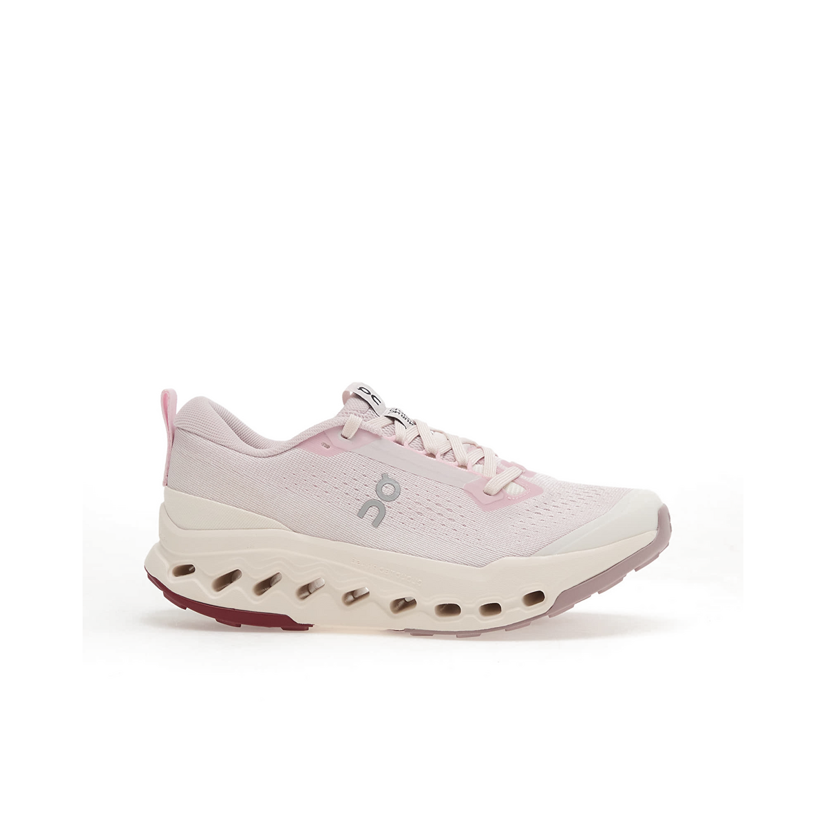 on-cloudsurfer-trail-2-w-lilygardenia-3wf30104791