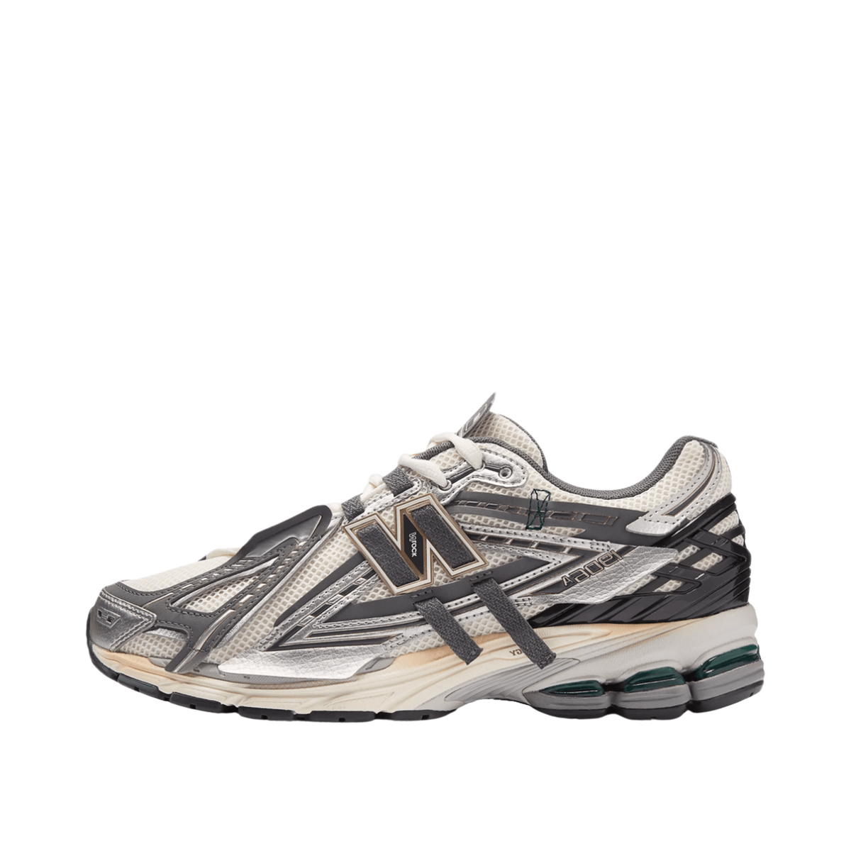 new-balance-1906a-tech-explosion