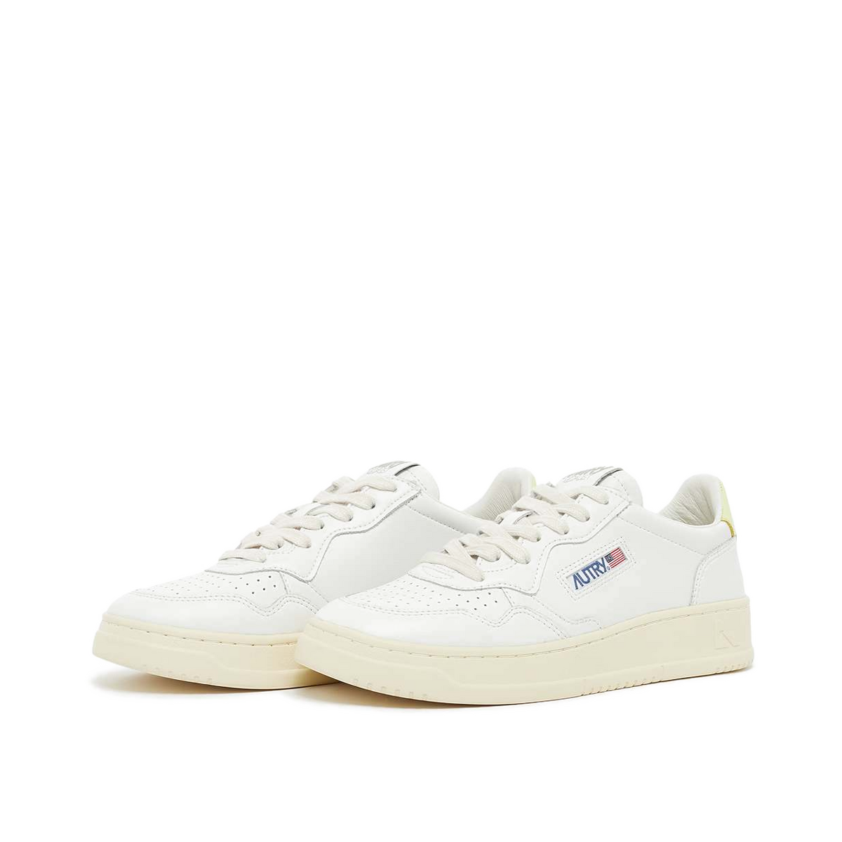 autry-wmns-medalist-low-white-aulwll58