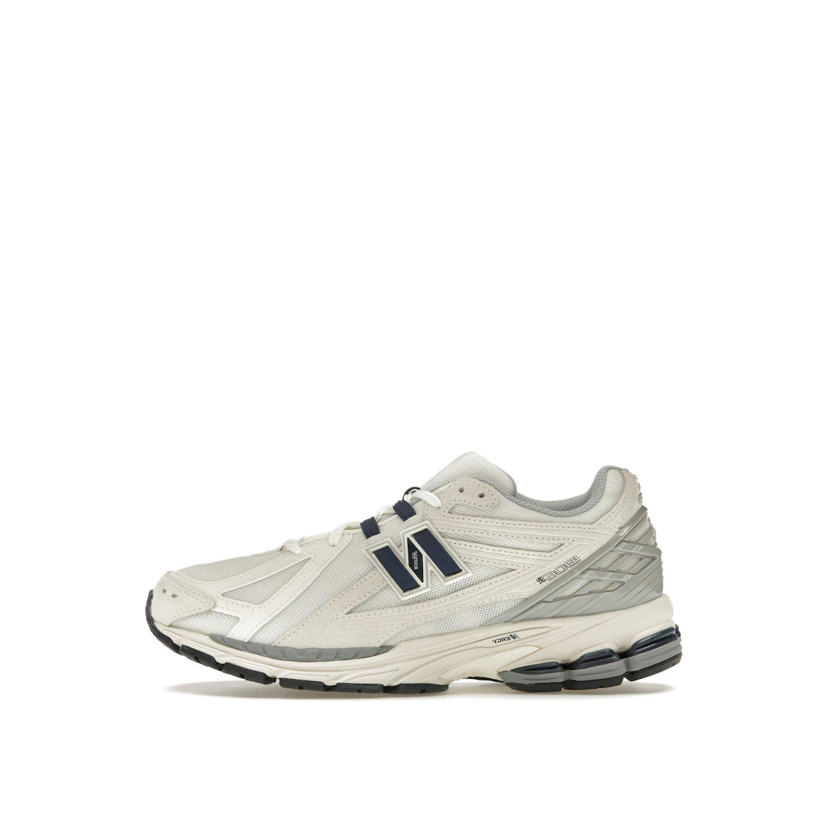 new-balance-1906r-sea-salt-navy