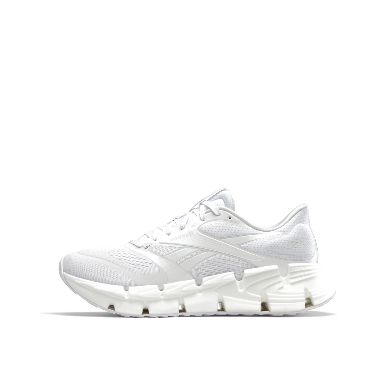 Reebok Floatzig 2 "Triple White" | 100225504
