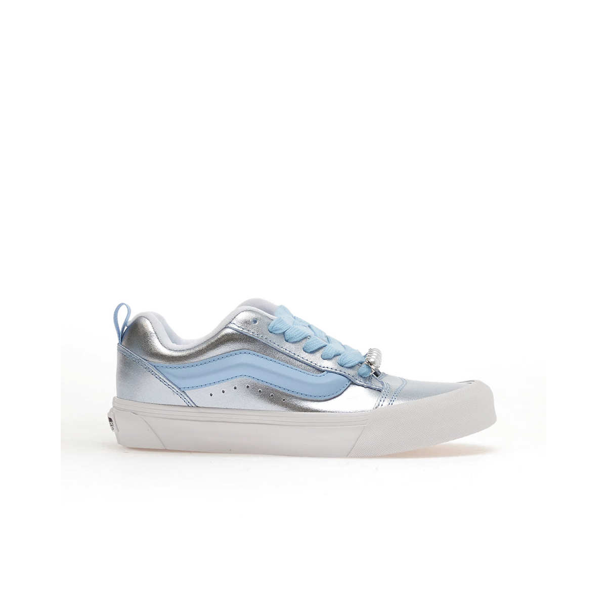 vans-knu-skool-metallic-leather-cloud-blue-vn000e9xeml1